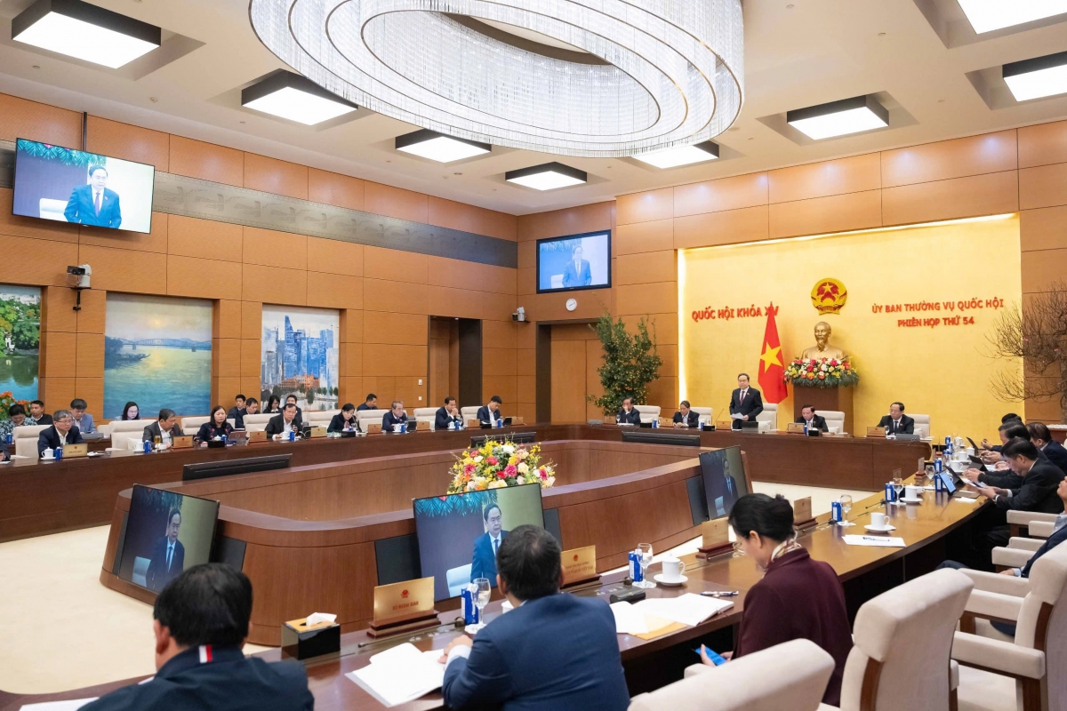 Ủy ban Thường vụ Quốc hội cho ý kiến về nhiều nội dung quan trọng